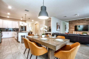 Fancy Family Home 10min-Disney Private Pool STL108